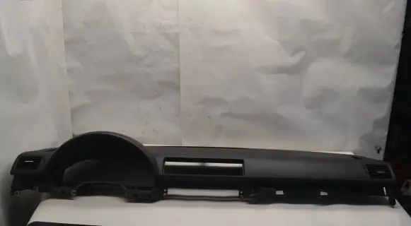Audi A4 S4 B7 8E 8H Dashboard 8E1857067