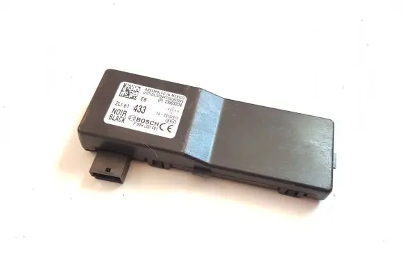 Opel Insignia A Antenna control unit 13503204