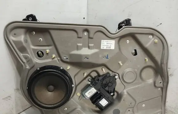 Skoda Octavia Mk2 (1Z) Electric window control switch 1Z1867171
