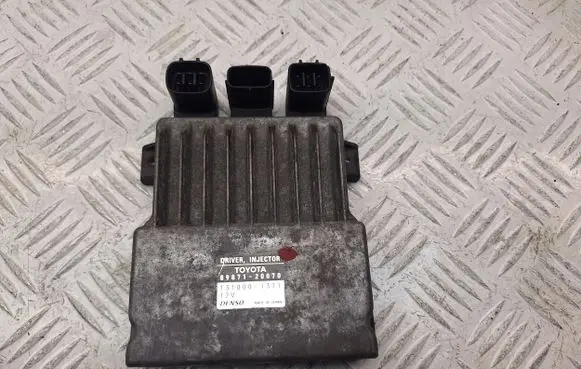 Toyota Corolla Verso AR10 Fuel injection control unit/module 8987120070 1310001371