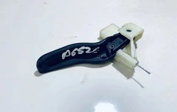 Opel Astra F Engine bonnet (hood) release handle
