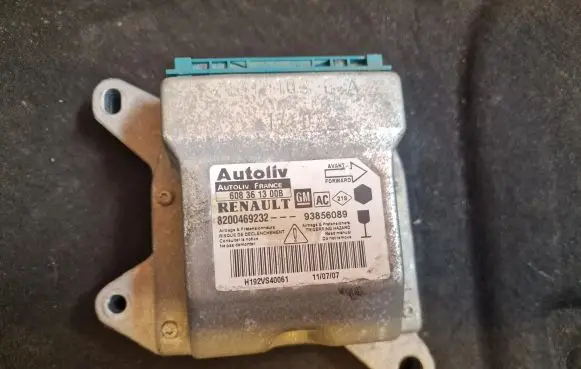 Renault Trafic II (X83) Airbag control unit/module 8200469232 608361300B