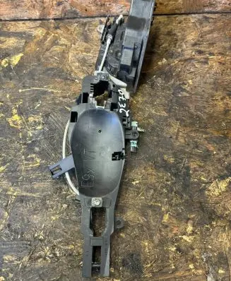 BMW X5 E70 Front door lock 7202143 A046998