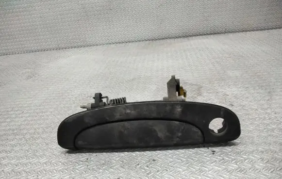Hyundai Getz Front door exterior handle
