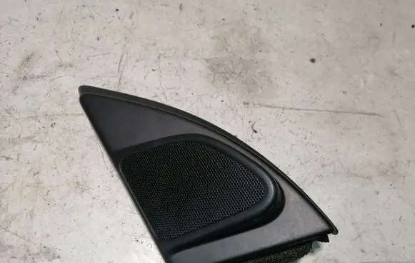 Volvo XC60 Front door high frequency speaker 30781067 30761585