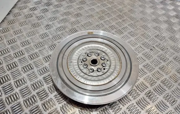 Mercedes-Benz E W212 Dual mass flywheel A6510301403 C1017556 E08000013