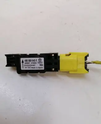 Volkswagen Phaeton Airbag deployment crash/impact sensor 4B0959643E