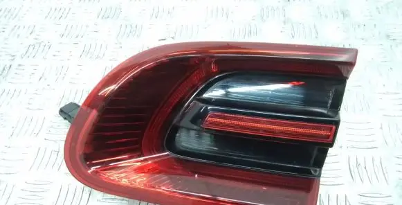 Porsche Macan (95B) Tailgate rear/tail lights 95B945094G