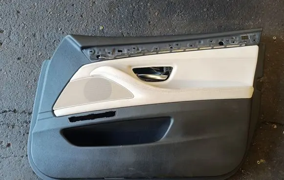 BMW 5 F10 F11 Front door card panel trim 1777774