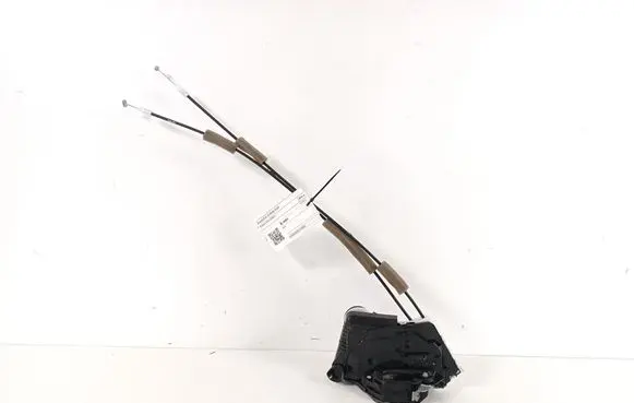 Honda CR-V Front door lock
