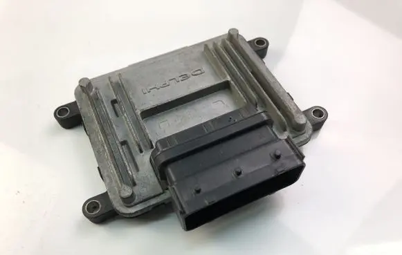 Toyota RAV 4 (XA40) Other control units/modules 25183255