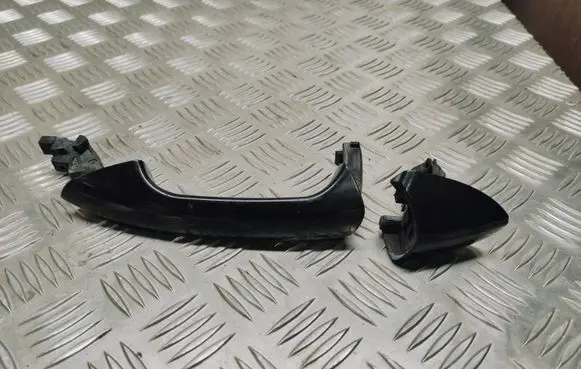 Mercedes-Benz E W212 Rear door exterior handle A2047600170