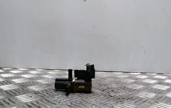 Mazda 3 I Vacuum valve ZJ3818741 1013625070