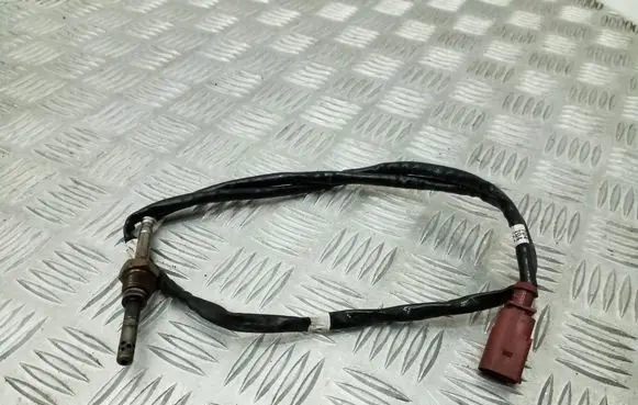 Skoda Octavia Mk3 (5E) Exhaust gas temperature sensor 04L906088E 704