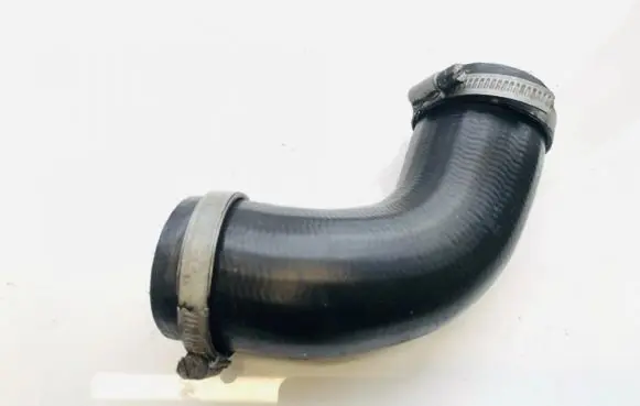 Ford Focus Intercooler hose/pipe