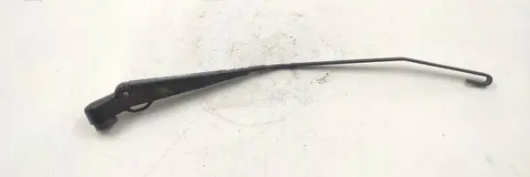 Mazda MPV II LW Rear wiper blade arm t6068