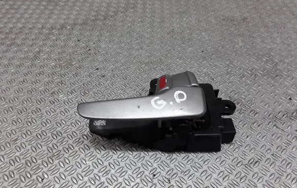 Mitsubishi Grandis Rear door interior handle MN105360