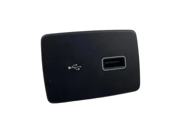 Peugeot Boxer USB socket connector 07356855900