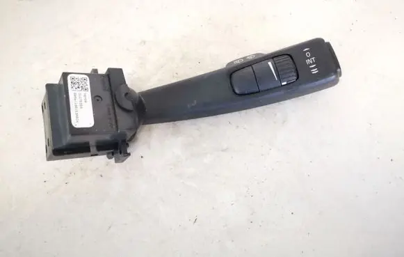 Volvo V70 Wiper control stalk 31275359