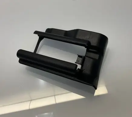 Mercedes-Benz E W211 Front driver seat rail trim 2119192520 77020005 A2119192520