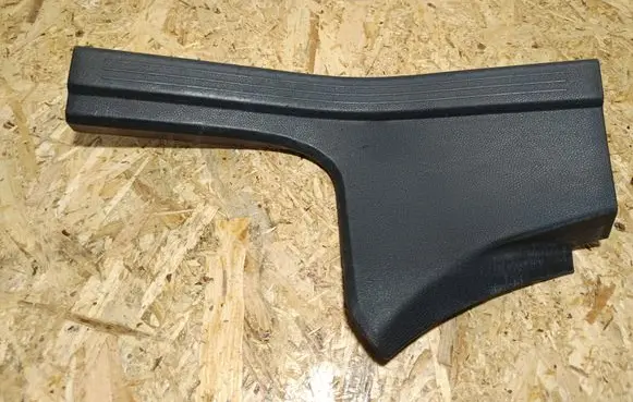 Mercedes-Benz E W212 Rear sill trim cover 2126860636