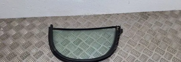 Rear vent window glass