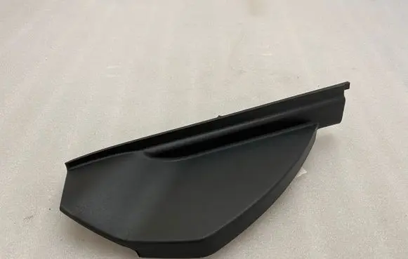 Mercedes-Benz GL X166 Dashboard side end trim A1666800407