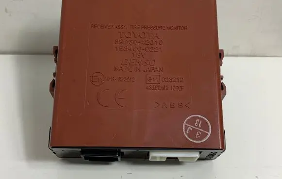 Toyota RAV 4 (XA30) Tire pressure control unit 8976042010 1584000221