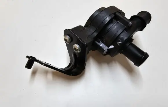 Volkswagen Tiguan Allspace Electric auxiliary coolant/water pump 3QF121599C