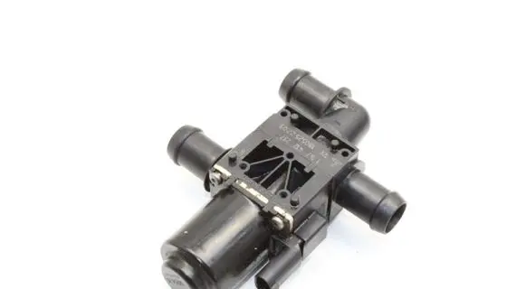Jaguar I-Pace Coolant heater J9D318495AA