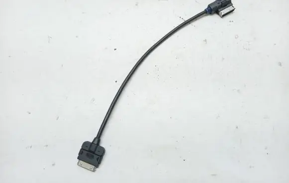 Seat Leon (5F) AUX in-socket connector 5N0035554B