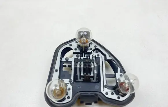 Peugeot 406 Tail light bulb cover holder