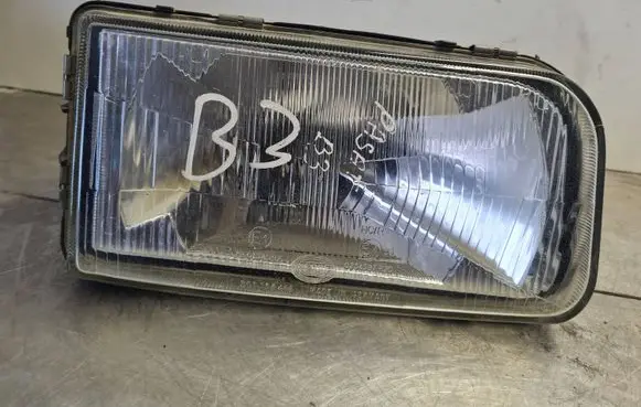 Volkswagen PASSAT B3 Headlight/headlamp 7R0134597 701133466