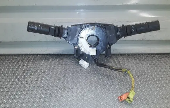 Nissan Murano Z50 Wiper turn signal indicator stalk/switch 47945AS500