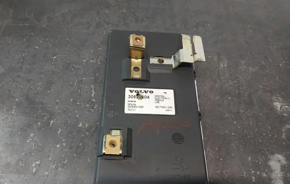 Volvo S40 Comfort/convenience module 30621304 SW30621306 3817900290