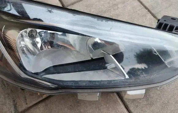 Ford Focus Headlight/headlamp JX7B-13W029-CE