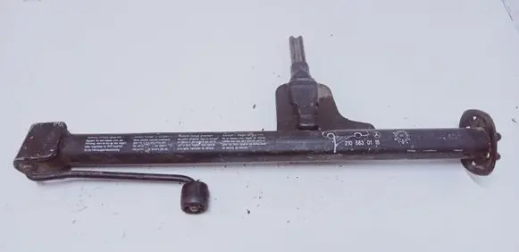 Mercedes-Benz S W220 Lift Jack 2105830115