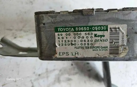 Toyota Avensis T270 Power steering control unit/module 8965005030 1129000630 6900000563
