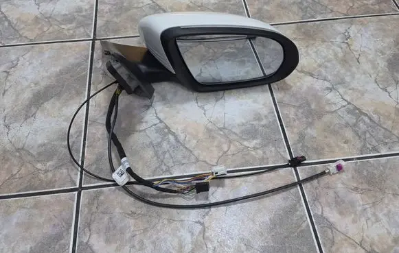 Mercedes-Benz GLC C253 Front door electric wing mirror A0998108100 A2538101612 A2538103201