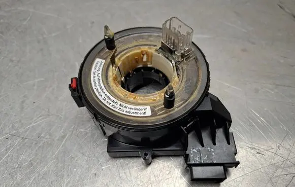 Audi A3 S3 8P Airbag slip ring squib (SRS ring) 1K0959653D