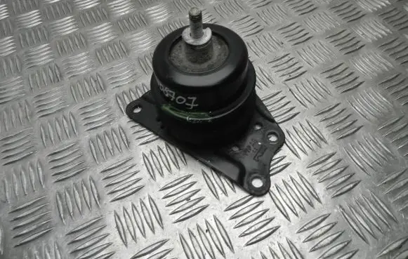 Volkswagen Polo V 6R Engine mount bracket 6Q0199262BF VD8707