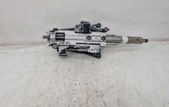 Tesla Model S Steering wheel axle 834399