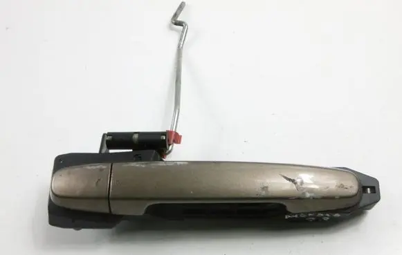 Toyota Avensis Verso Front door exterior handle 