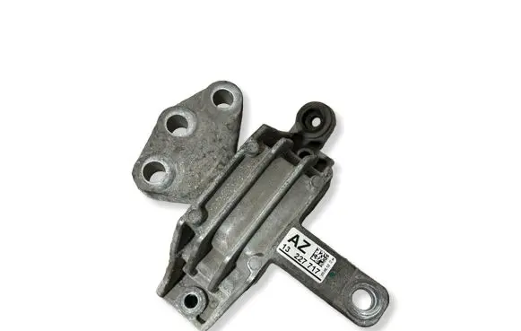 Opel Insignia A Engine mount bracket 13227717
