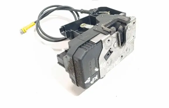 Renault Trafic II (X83) Front door lock 8200008246 91166237