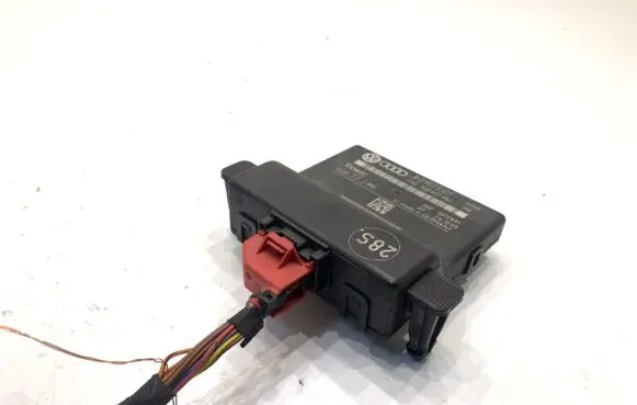 Volkswagen Touran I Gateway control module 1K0907530F
