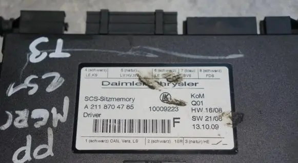 Mercedes-Benz R W251 Parking PDC control unit/module A2118704785