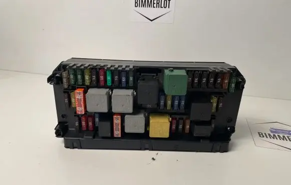 Mercedes-Benz CLS C218 X218 Fuse box set A2129007024