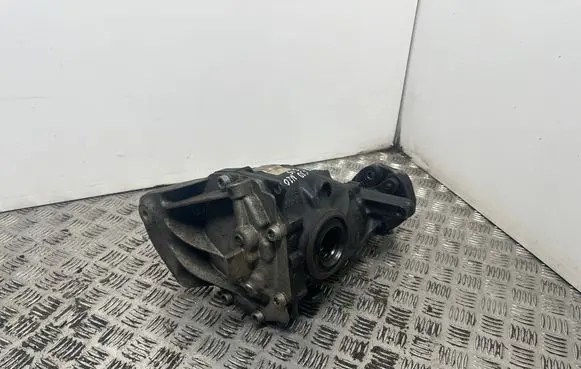 BMW 3 F30 F35 F31 Rear differential 7612164 7603747 33107603747