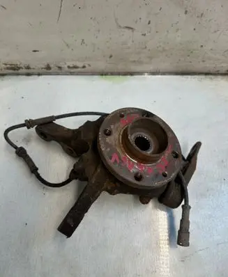 Renault Megane I Front wheel hub spindle knuckle 3253252